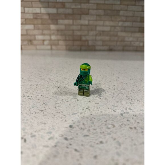Lego Minifig Ninjago njo715 Lloyd - Picture 1 of 2